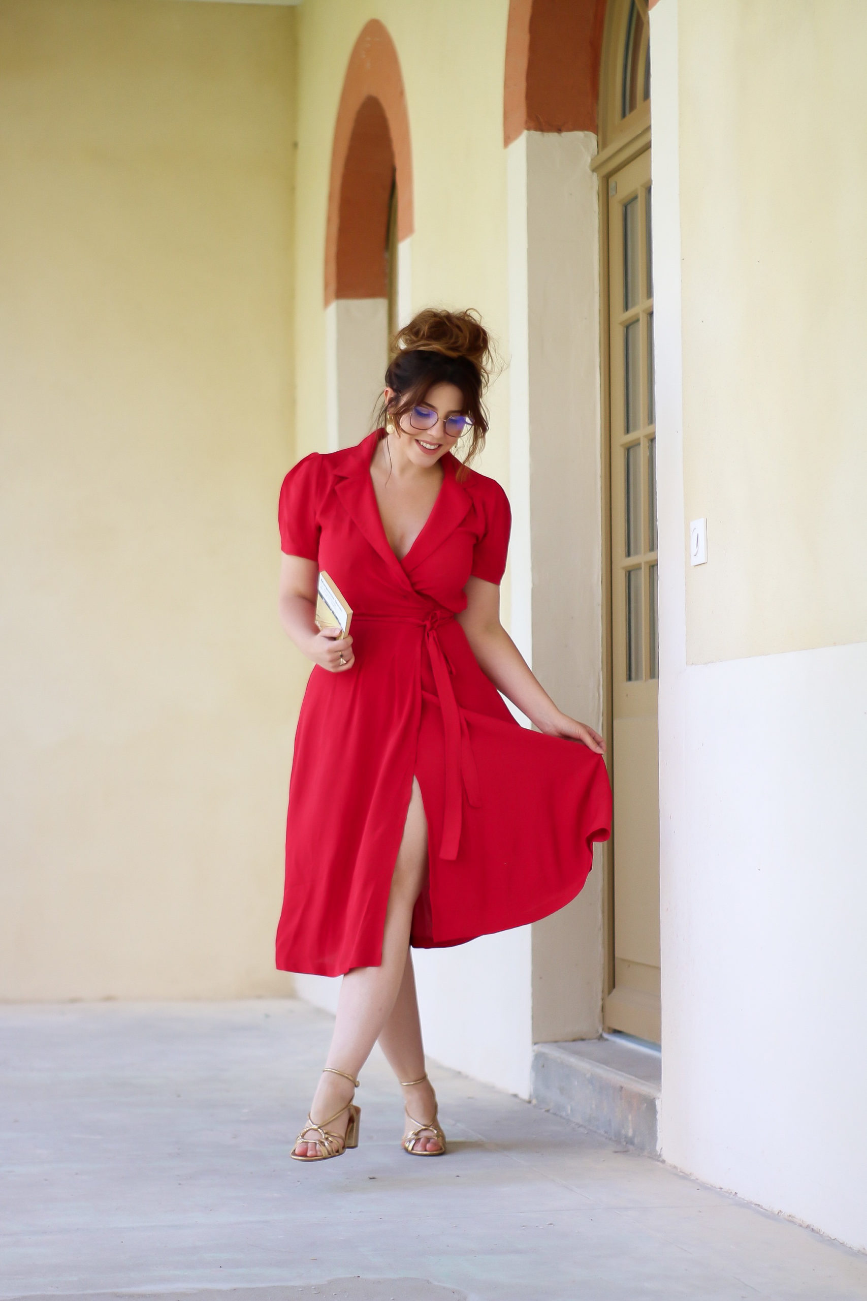 robe rouge rétro et sensuelle